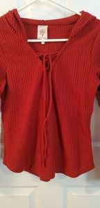 Long sleeve knit top